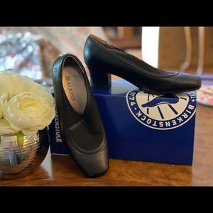 Aragon Comfort Foot Wear